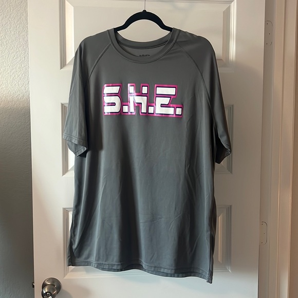 Workout top gray t shirt  size XL active wear lounge casual graphic - Picture 1 of 13